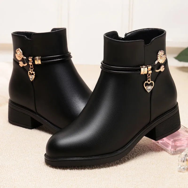 bota-feminina-de-couro-forrada-marie-3853870 - Kabani