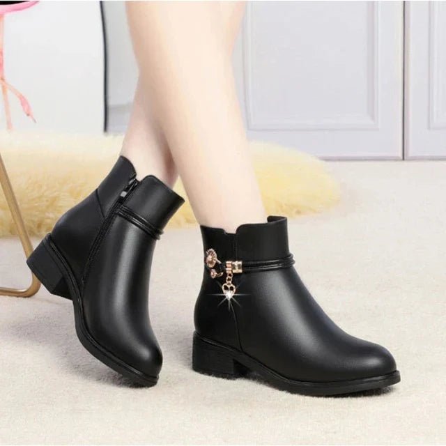 bota-feminina-de-couro-forrada-marie-5834893 - Kabani