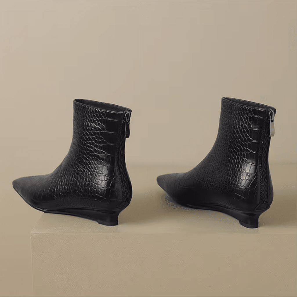 bota-feminina-de-couro-holly-2689254 - Kabani