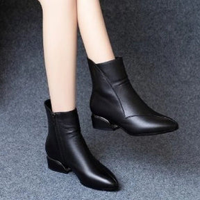 bota-feminina-de-couro-inverno-cano-baixo-4952324 - Kabani