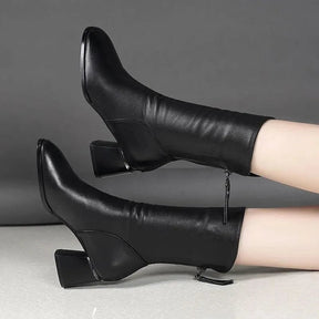 bota-feminina-de-couro-inverno-chelsea-2793150 - Kabani