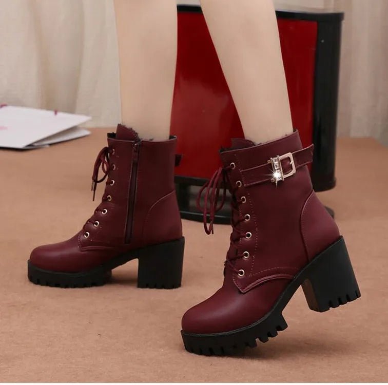 bota-feminina-de-couro-kristen-6637495 - Kabani