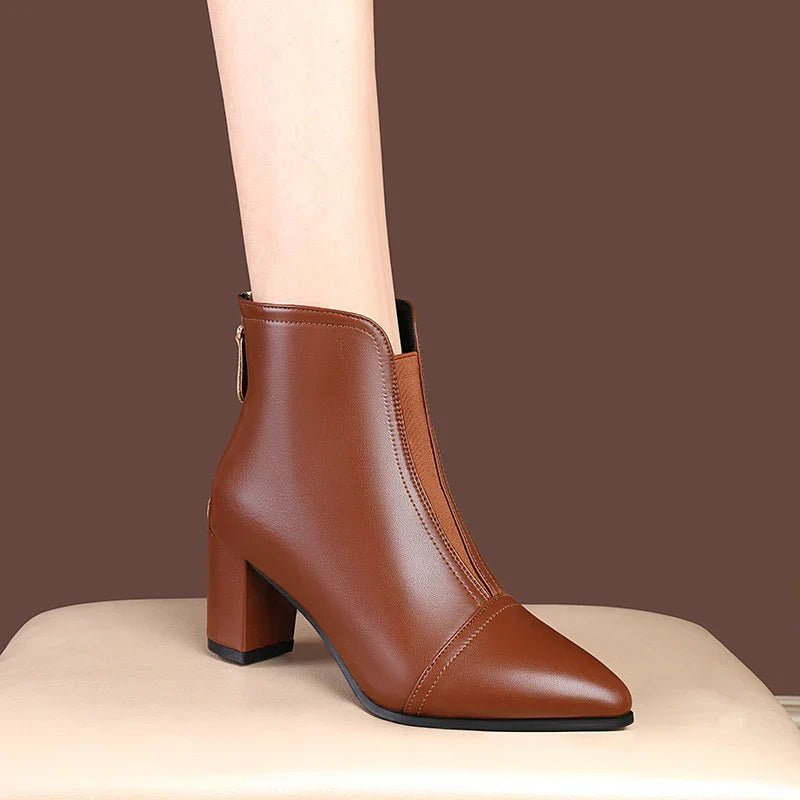 bota-feminina-de-couro-leathertrim-1183768 - Kabani