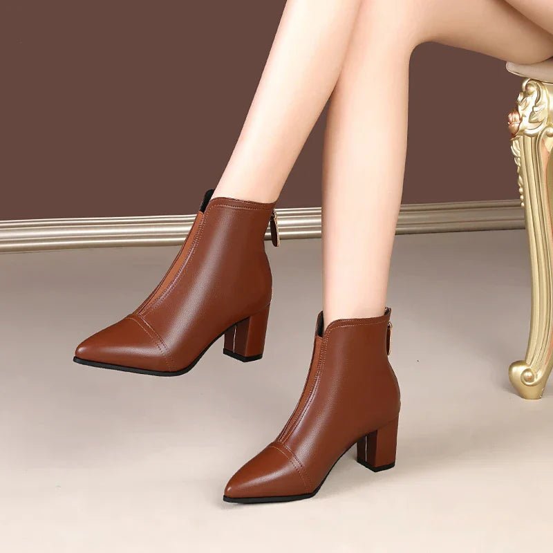 bota-feminina-de-couro-leathertrim-3460838 - Kabani