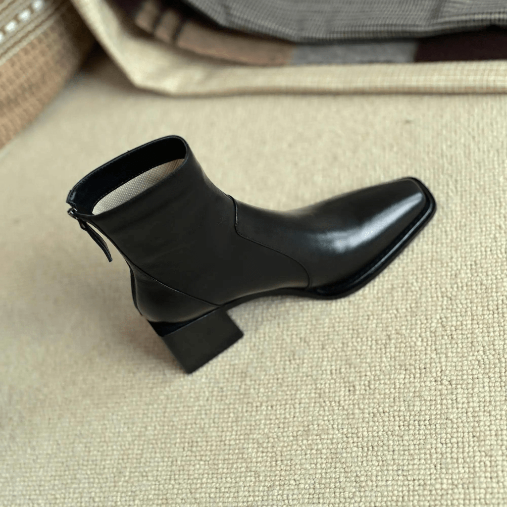 bota-feminina-de-couro-salto-alto-chelsea-3025132 - Kabani