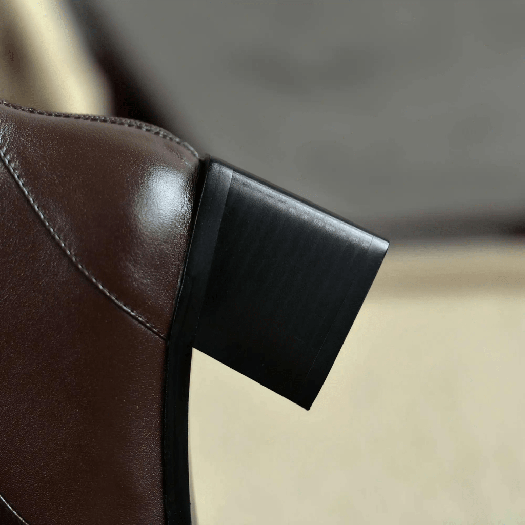 bota-feminina-de-couro-salto-alto-chelsea-7961345 - Kabani