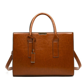 conjunto-feminino-em-couro-bolsa-2-carteira-premium-bags-1695867 - Kabani