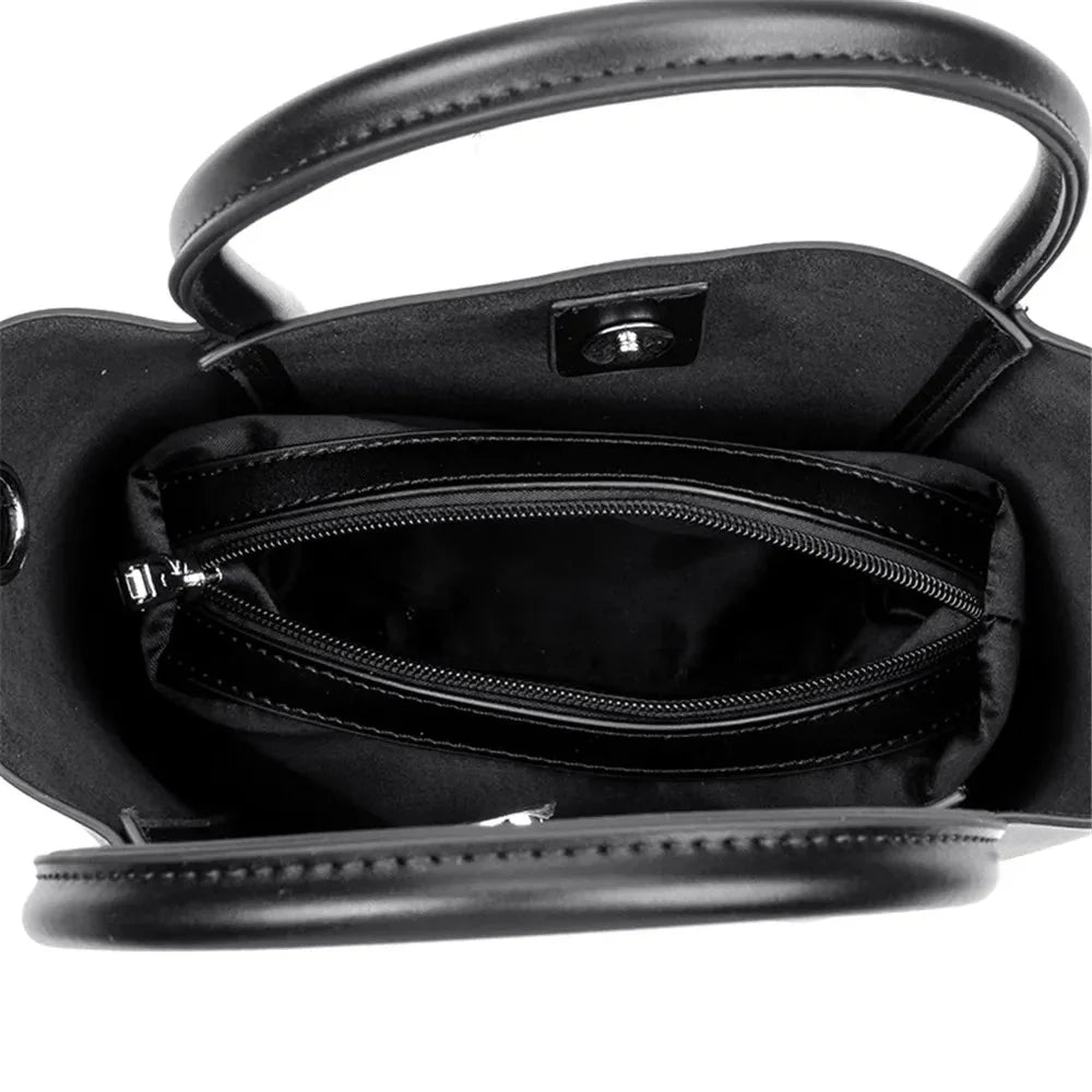 Bolsa Feminina em Couro Genuino - Levy Premium