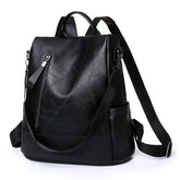 mochila-em-couro-genuino-andrade-tavares-7347220 - Kabani